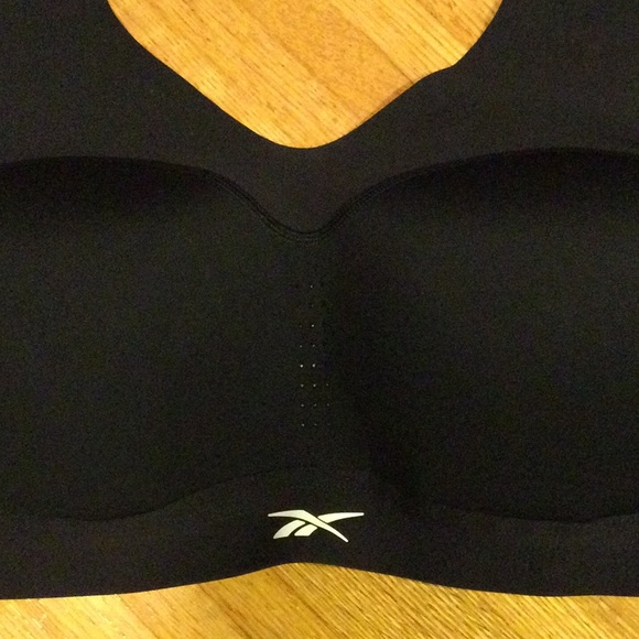 Reebok Black Sports Bra - Picture 13 of 16